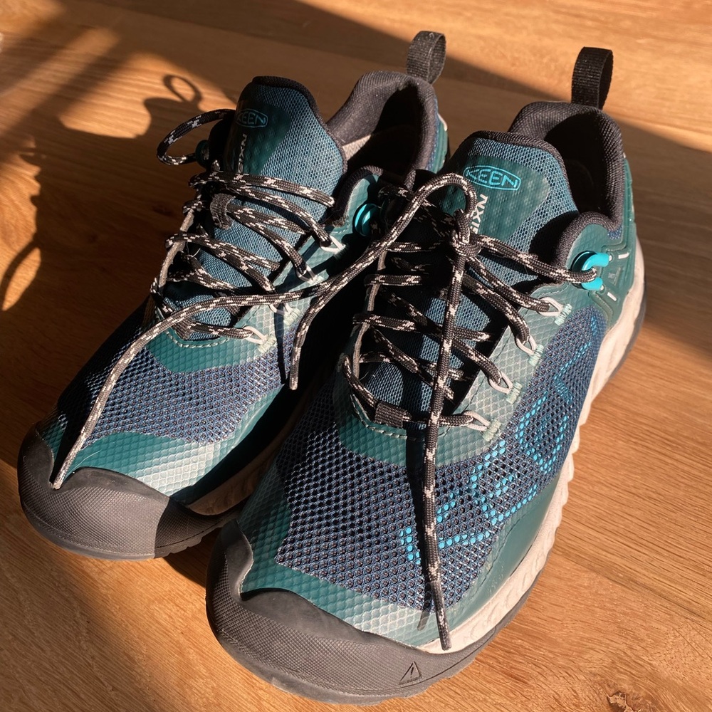Keen Teal and Black Hiking Shoes 7.5